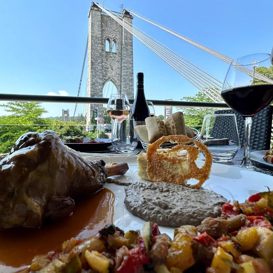 Logis Hotel Restaurant Bellevue Saint-Martin-dʼArdèche Dış mekan fotoğraf