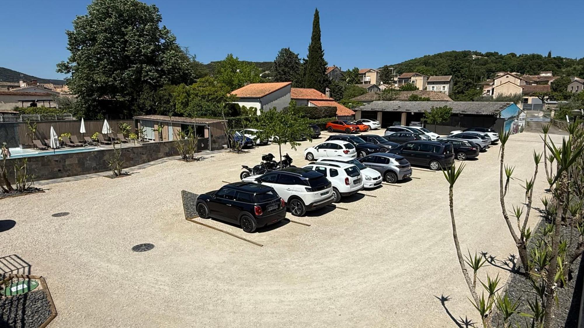 Logis Hotel Restaurant Bellevue Saint-Martin-dʼArdèche Dış mekan fotoğraf